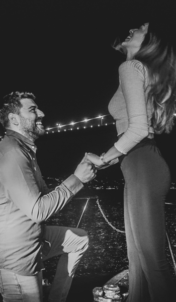 Marriage Proposal on a Yacht