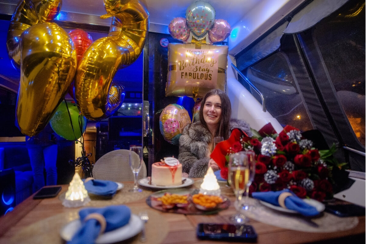 Bosphorus cruise decoration and celebration