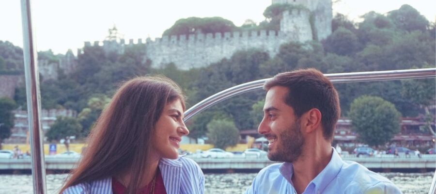 Bosphorus cruise Marriage Proposal in Istanbul on a Luxury Yacht