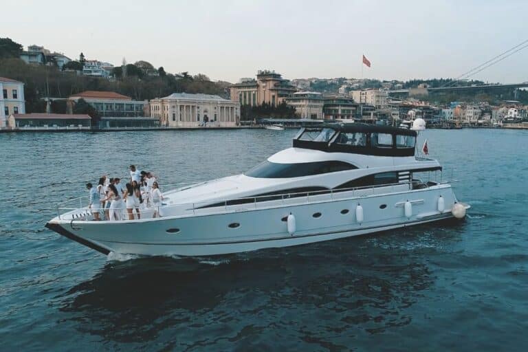 Lotus Yachts Private Yacht Cruises - Lotus Yat