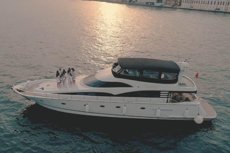 Lotus Yachts Private Yacht Cruises - Lotus Yat