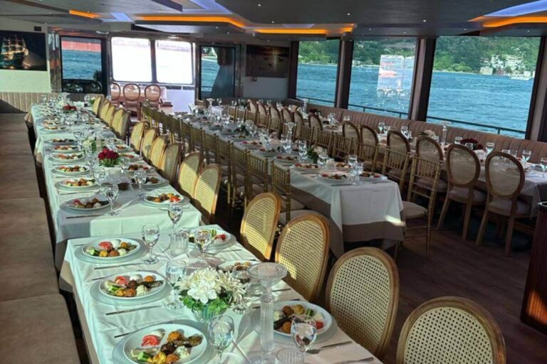 Lotus Yat - 24m Reception Boat for Yacht Tours in Istanbul