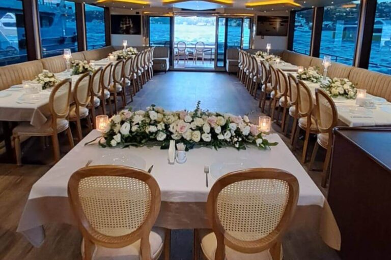 Lotus Yat - 24m Reception Boat for Yacht Tours in Istanbul